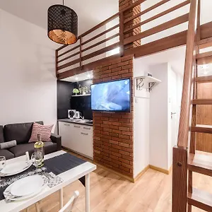 Station Apartments: 10-minute Walk To Main Square Cracovia